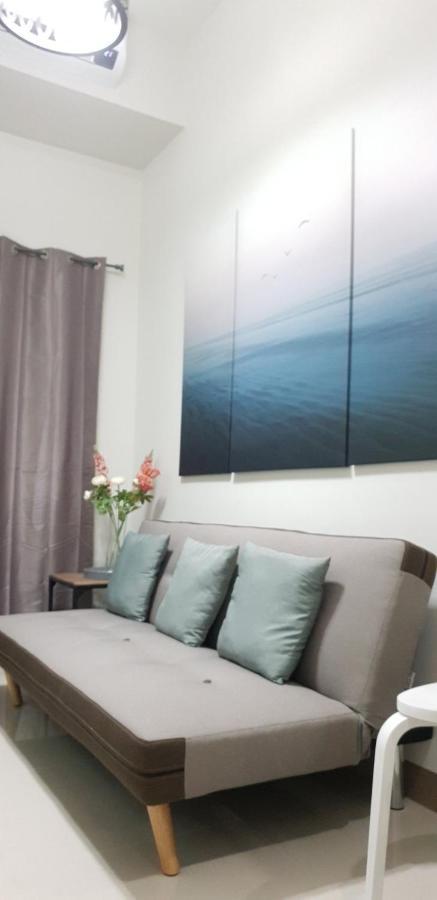 S Residences-moa Apartment Manila